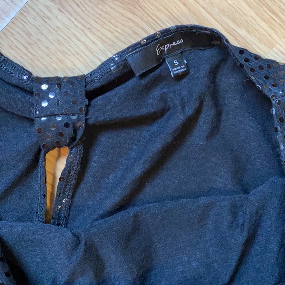 EXPRESS - Picture 3 of 3